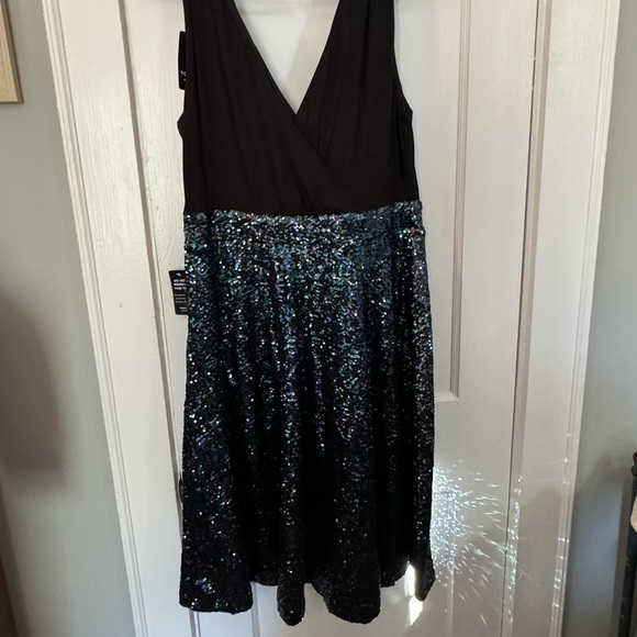 New Years Eve Party Dress Torrid bnwt - Picture 5 of 5